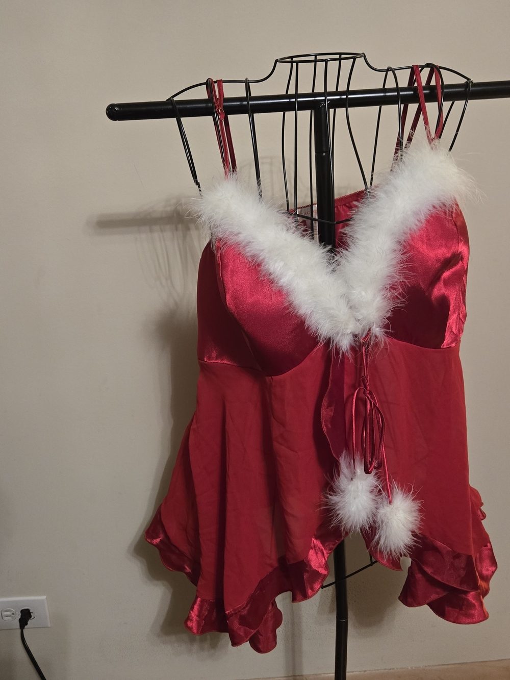 Cacique Red Satin Holiday Marabou-Trim Chemise 26/28